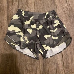 Lululemon hotty hot shorts